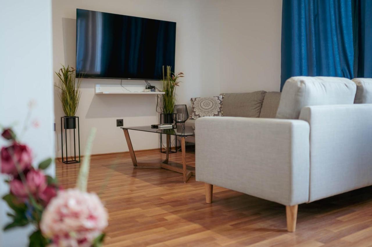 Luxury Art 4 Apartment ブラゴエヴグラト エクステリア 写真